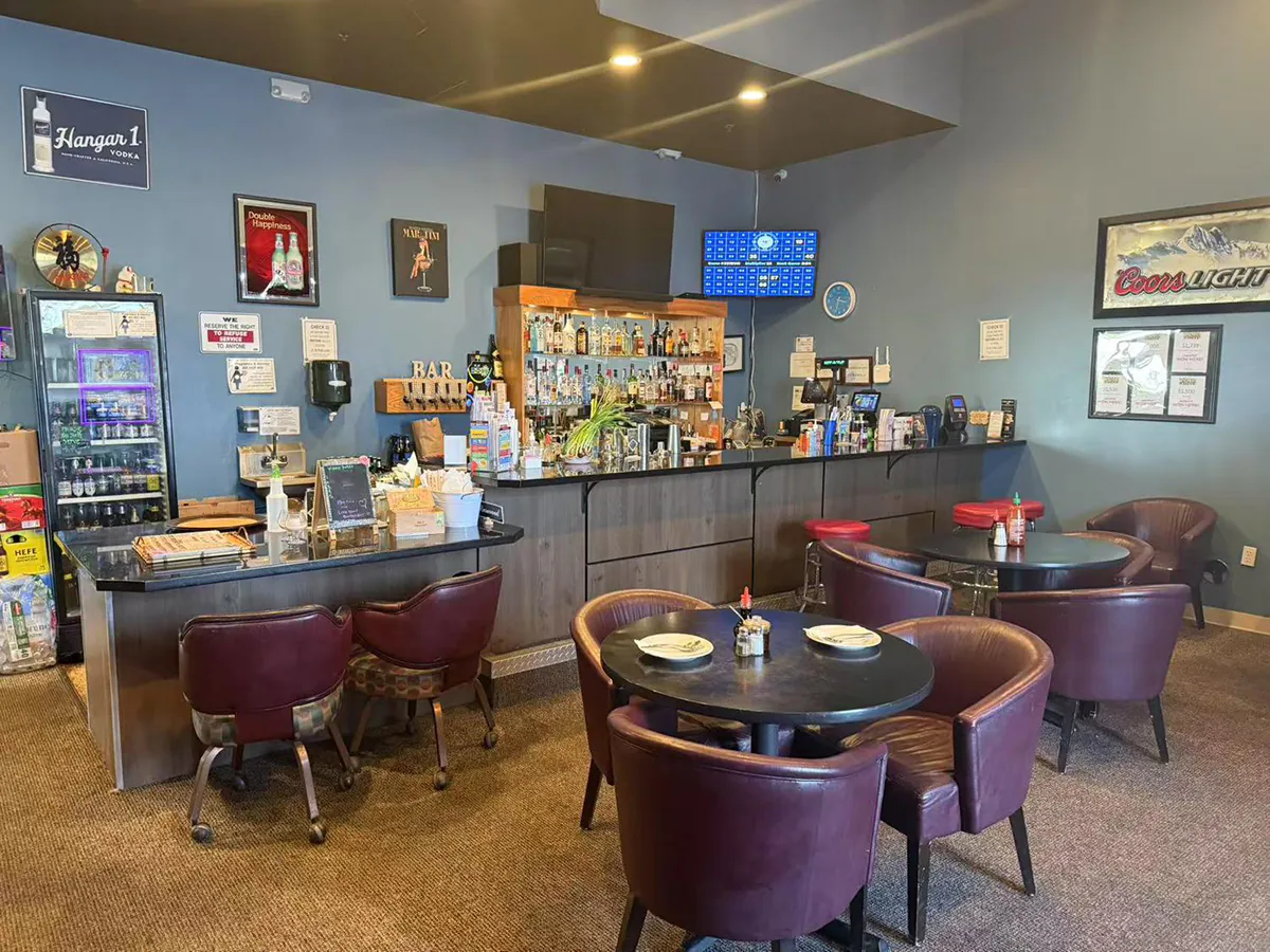 Bar and lounge seating at Good World Chinese Restaurant & Lounge, a Chinese Restaurant in Portland